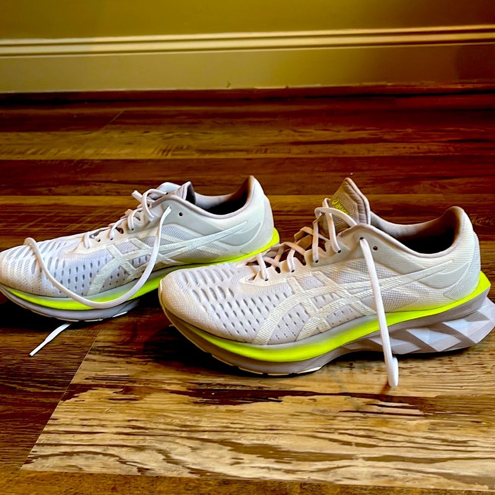 Woman’s Asic Shoe